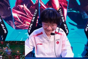 JackeyLove爆冷击败SKT，回归赛场引爆全场！的简单介绍