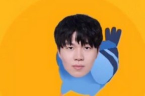 关于Rookie迎来十赛季高光表现，C9球迷沸腾！的信息