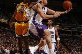 萨克拉门托国王发布备战花絮，今晚内部沟通，欧篮联任务艰巨，控场能力受关注的简单介绍