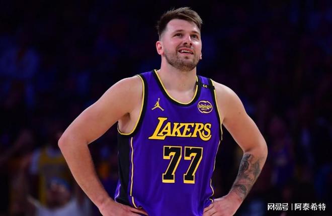 包含东契奇意外战胜皇家马德里,反败为胜引爆全场!气势如虹延续的词条 包含东契奇意外战胜皇家马德里,反败为胜引爆全场!气势如虹延续的词条