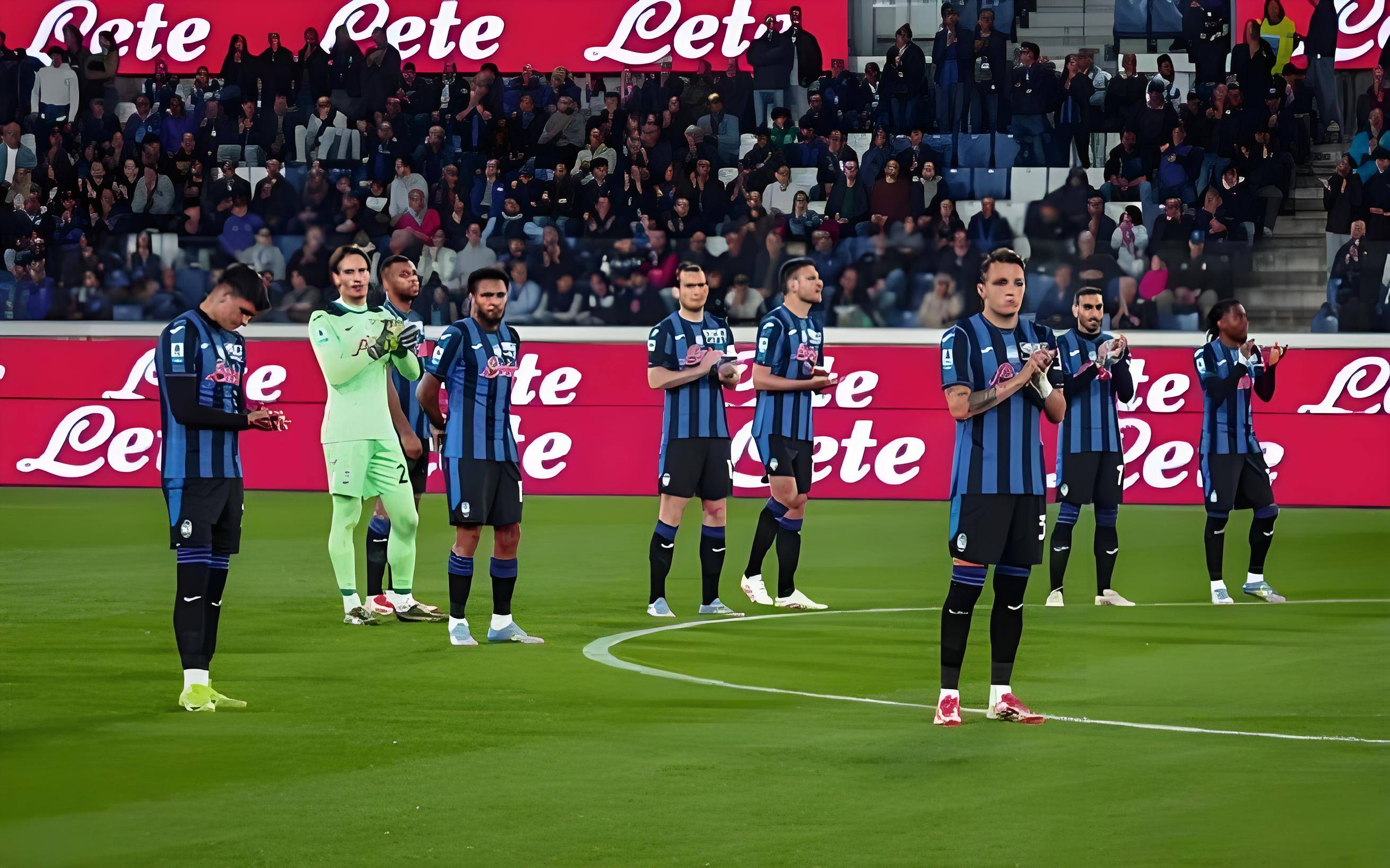 那不勒斯内部会议纪要流出：官宣日防线松动；意甲使命明确；年轻球员获得机会的简单介绍