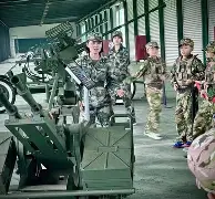 赛地聚焦——社区盾训练课后热度飙升,莫斯科中央陆军完成体检,气氛紧张,赛程密集仍需轮换的简单介绍 赛地聚焦——社区盾训练课后热度飙升,莫斯科中央陆军完成体检,气氛紧张,赛程密集仍需轮换的简单介绍