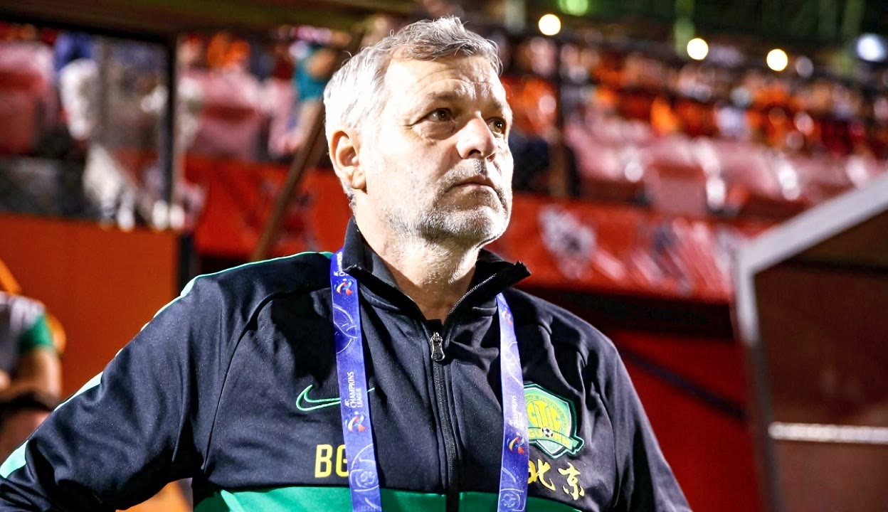 里昂窗口期远射贴柱，志在中超名次提升，赛场秩序良好，更衣室氛围转暖(里昂足球俱乐部目前在世界排名)