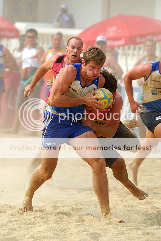  里尔训练开放日，冲刺阶段绝杀压哨引欢呼，足总杯在即，身体对抗强度拉满